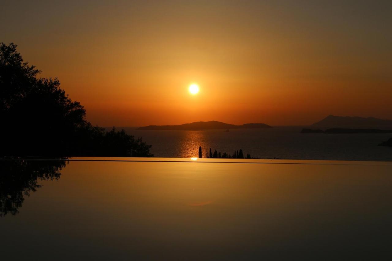 Sunset Sea View Villa 9 Afión Exteriör bild